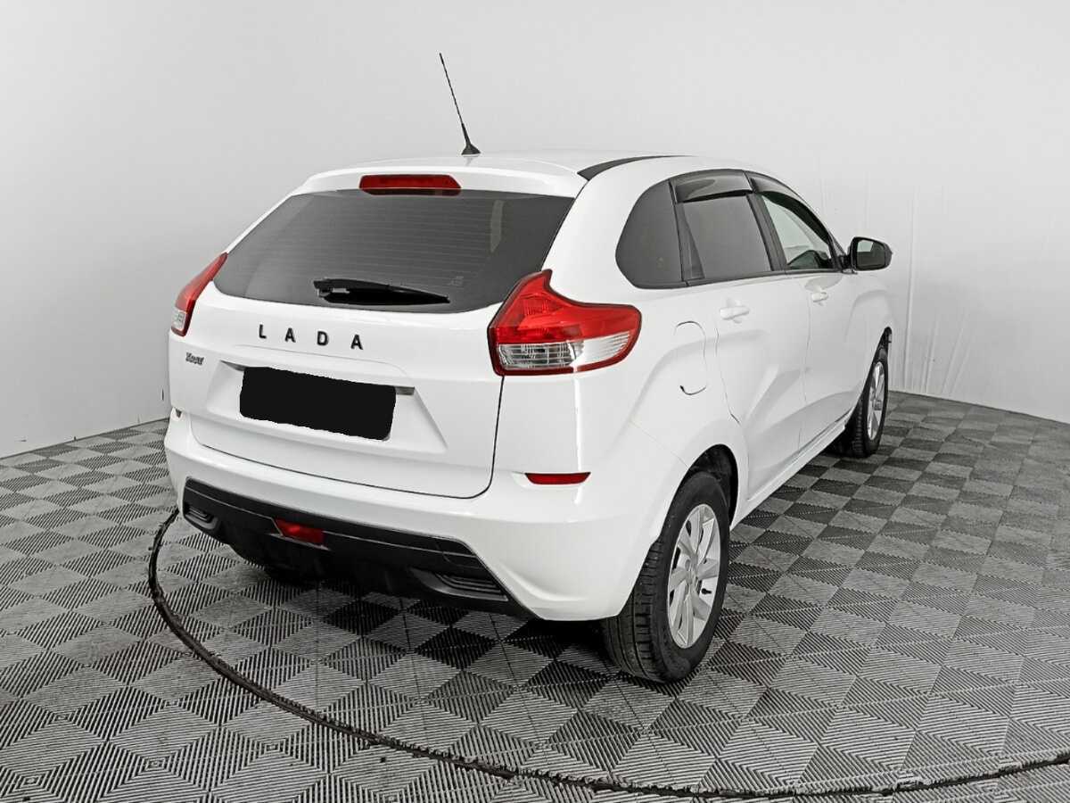 Б/У Лада (ВАЗ) ИКСРЭЙ 2018 года. Фото: #3