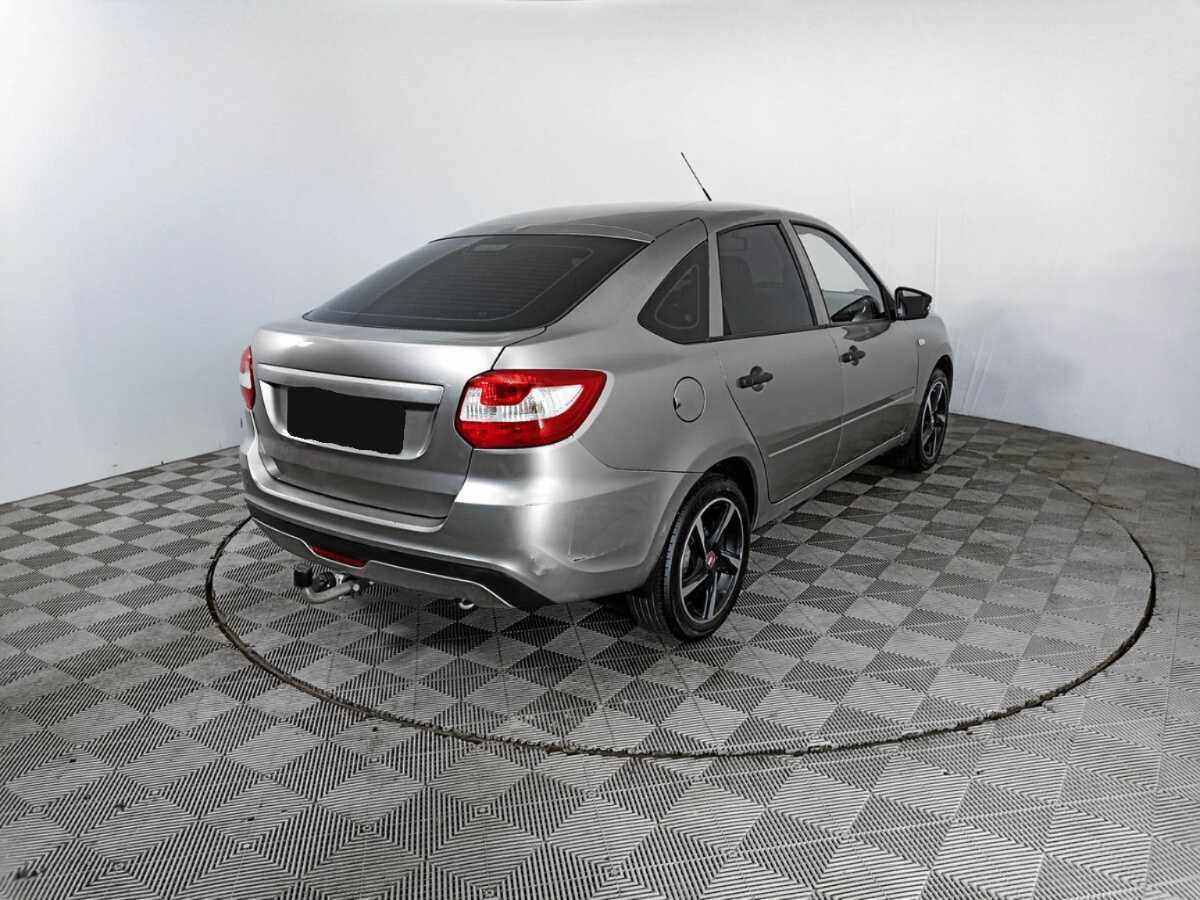 Lada (ВАЗ) Granta 2019 года с пробегом. Фото: #4