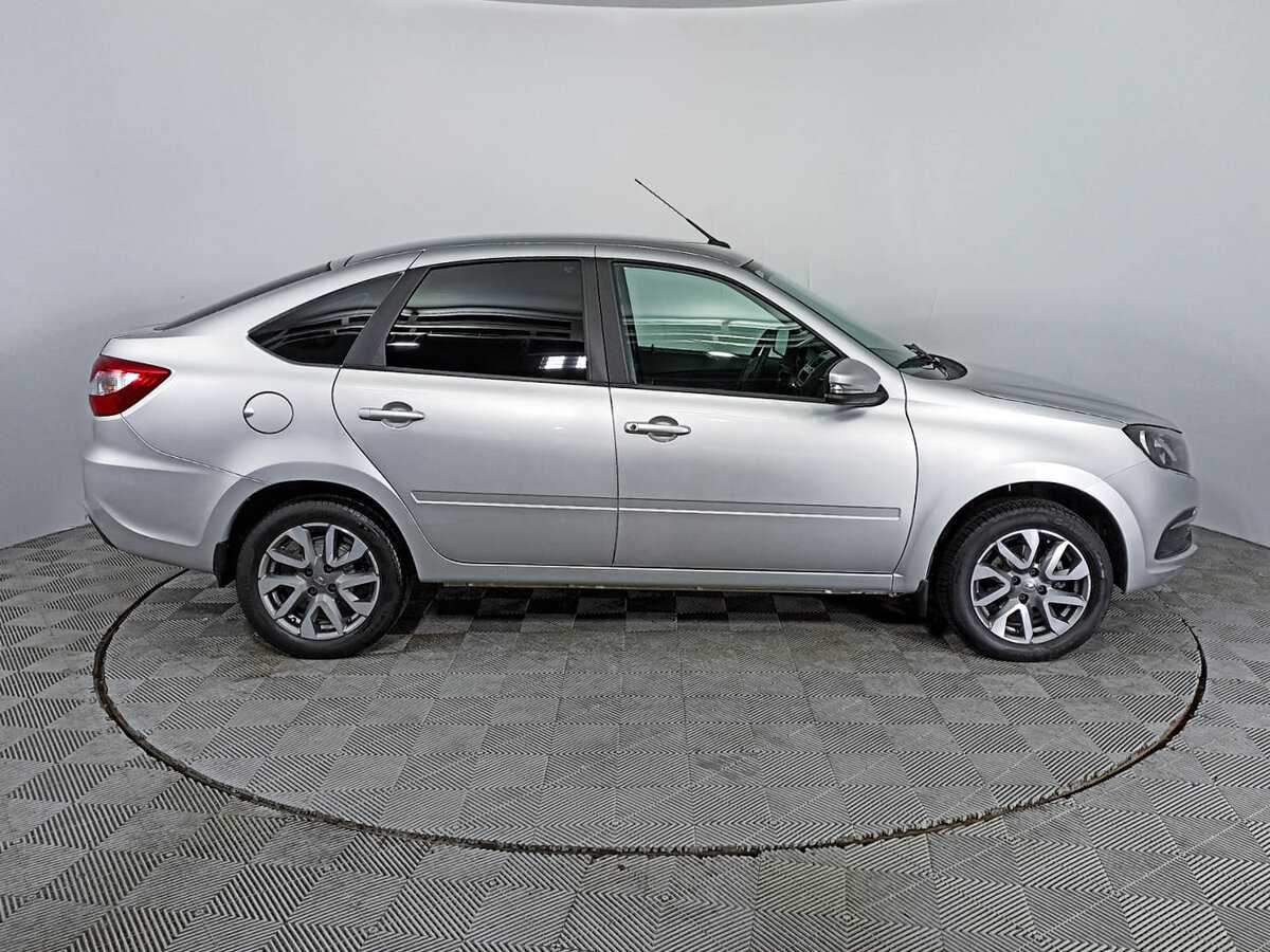 Б/У Лада (ВАЗ) Гранта 2023 года. Фото: #3