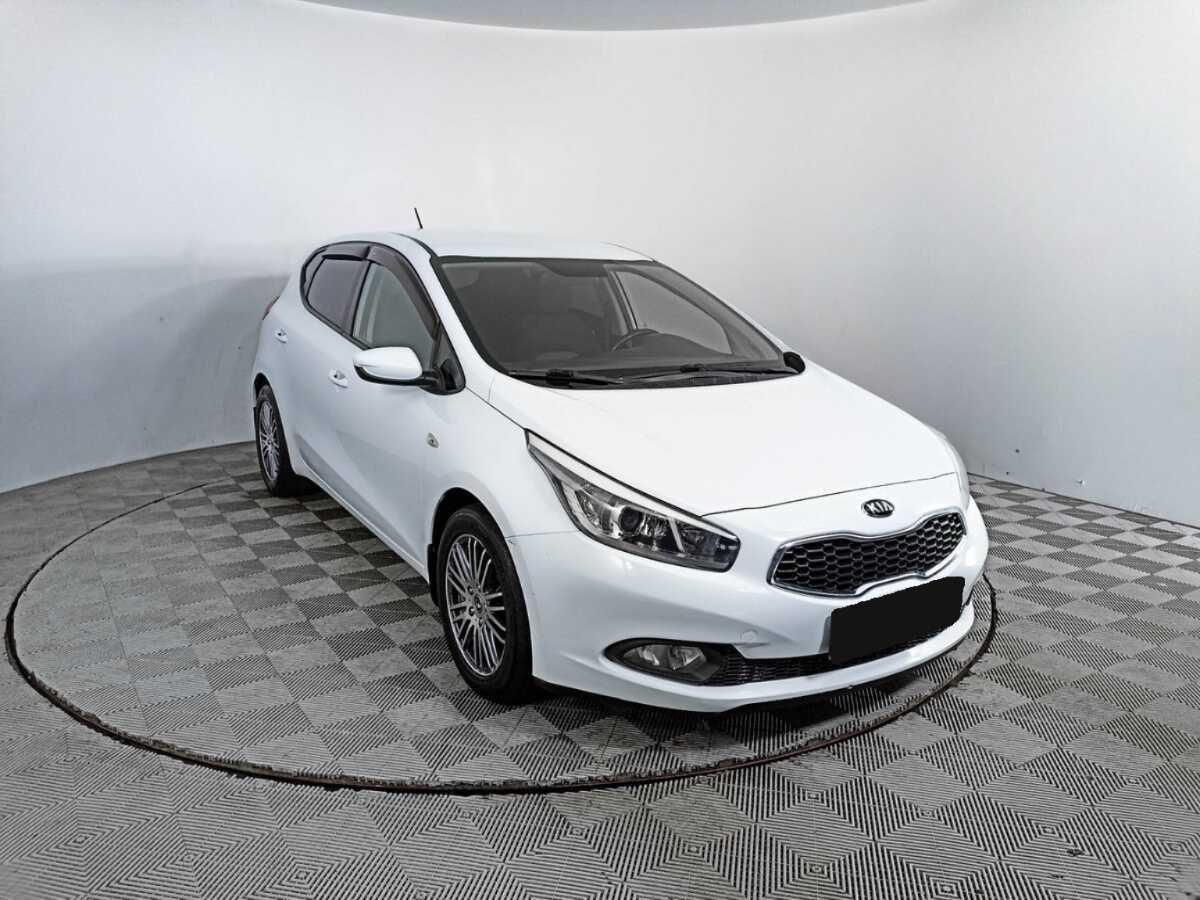 Kia Ceed 2014 года с пробегом. Фото: #2