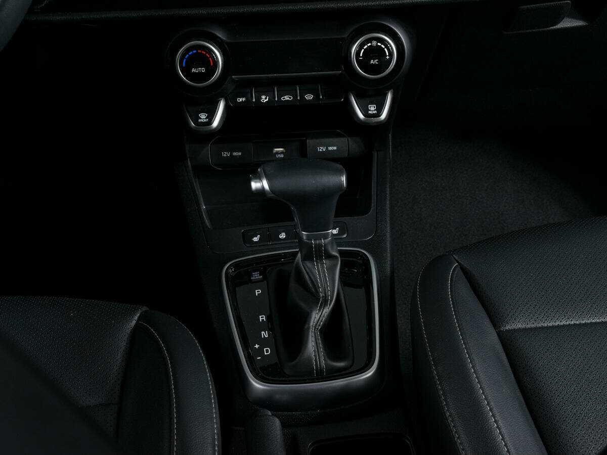 Б/У Киа Рио 2021 года. Фото: #13