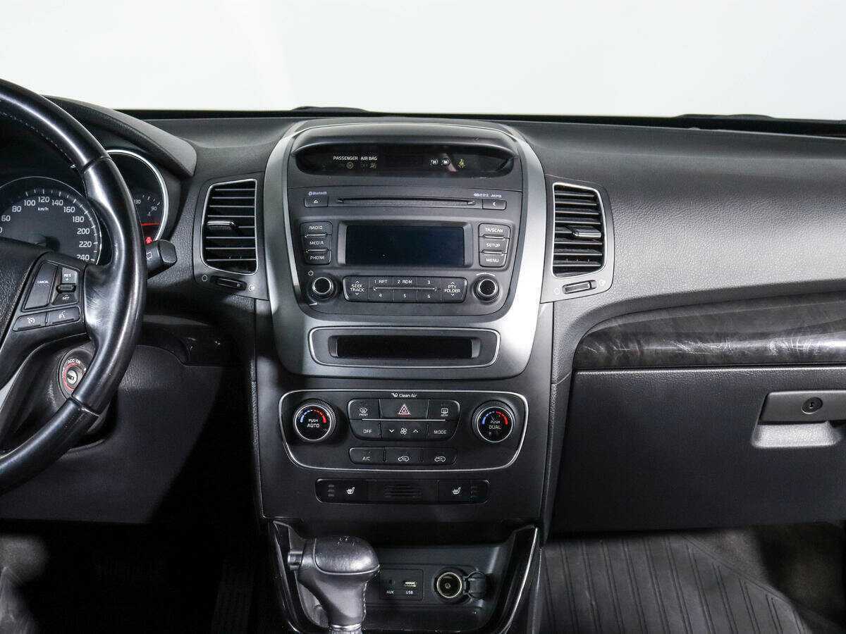 Б/У Киа Соренто 2017 года. Фото: #10