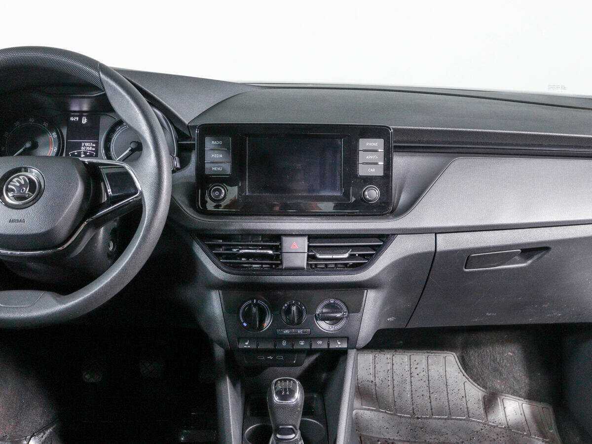 Б/У Шкода Рапид 2020 года. Фото: #12