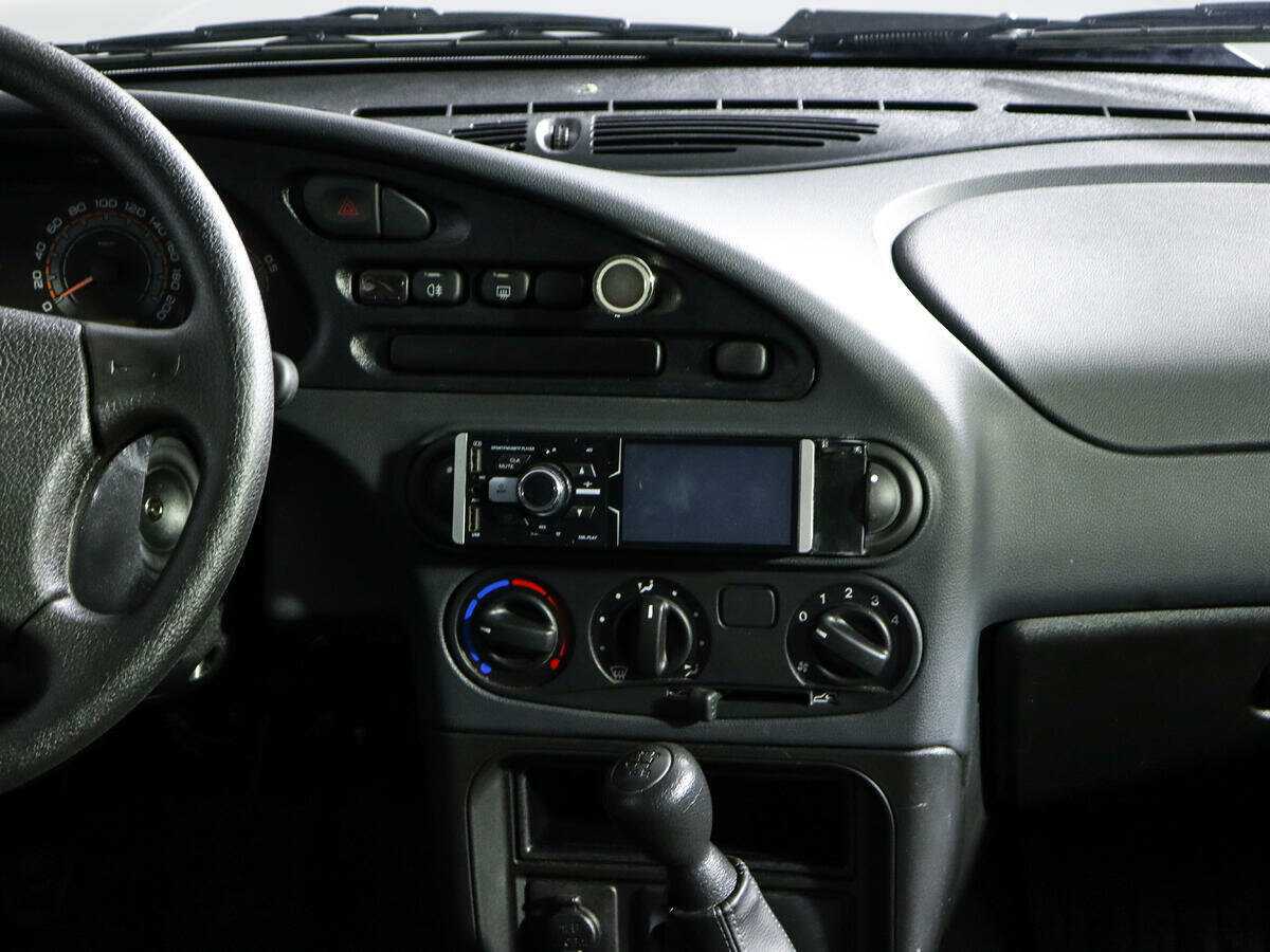 Б/У Лада (ВАЗ) Нива 2023 года. Фото: #11