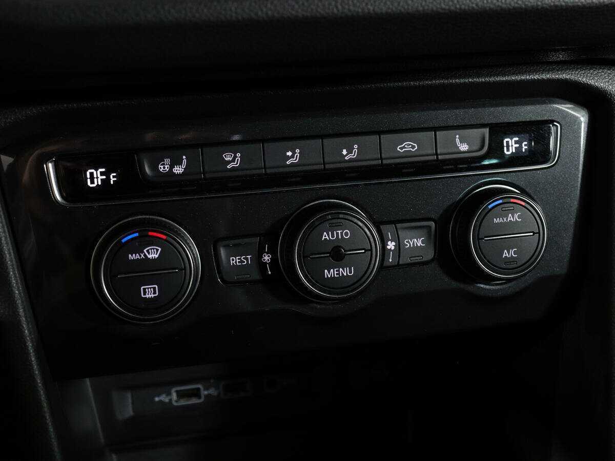 Volkswagen Tiguan 2018 года с пробегом. Фото: #22