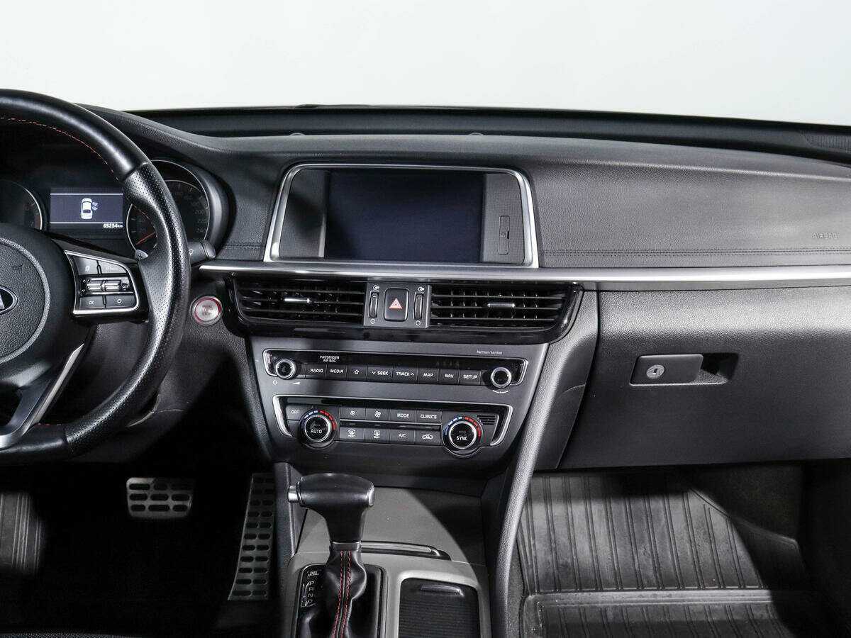 Б/У Киа Оптима 2018 года. Фото: #12