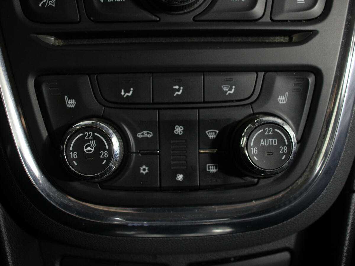 Б/У Опель Мокка 2013 года. Фото: #17