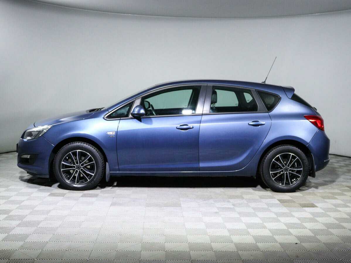 Б/У Опель Астра 2014 года. Фото: #7