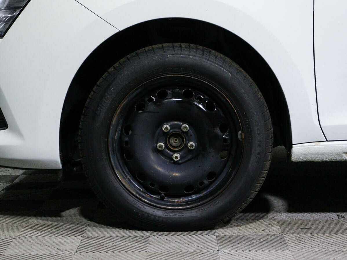 Б/У Шкода Рапид 2020 года. Фото: #12