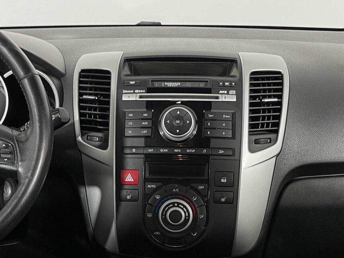 Б/У Киа Венга 2013 года. Фото: #11