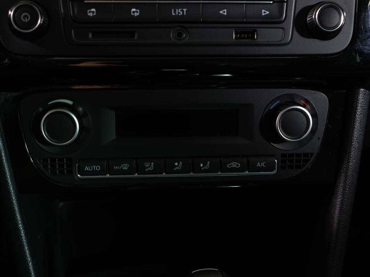 Б/У Фольксваген Поло 2014 года. Фото: #16