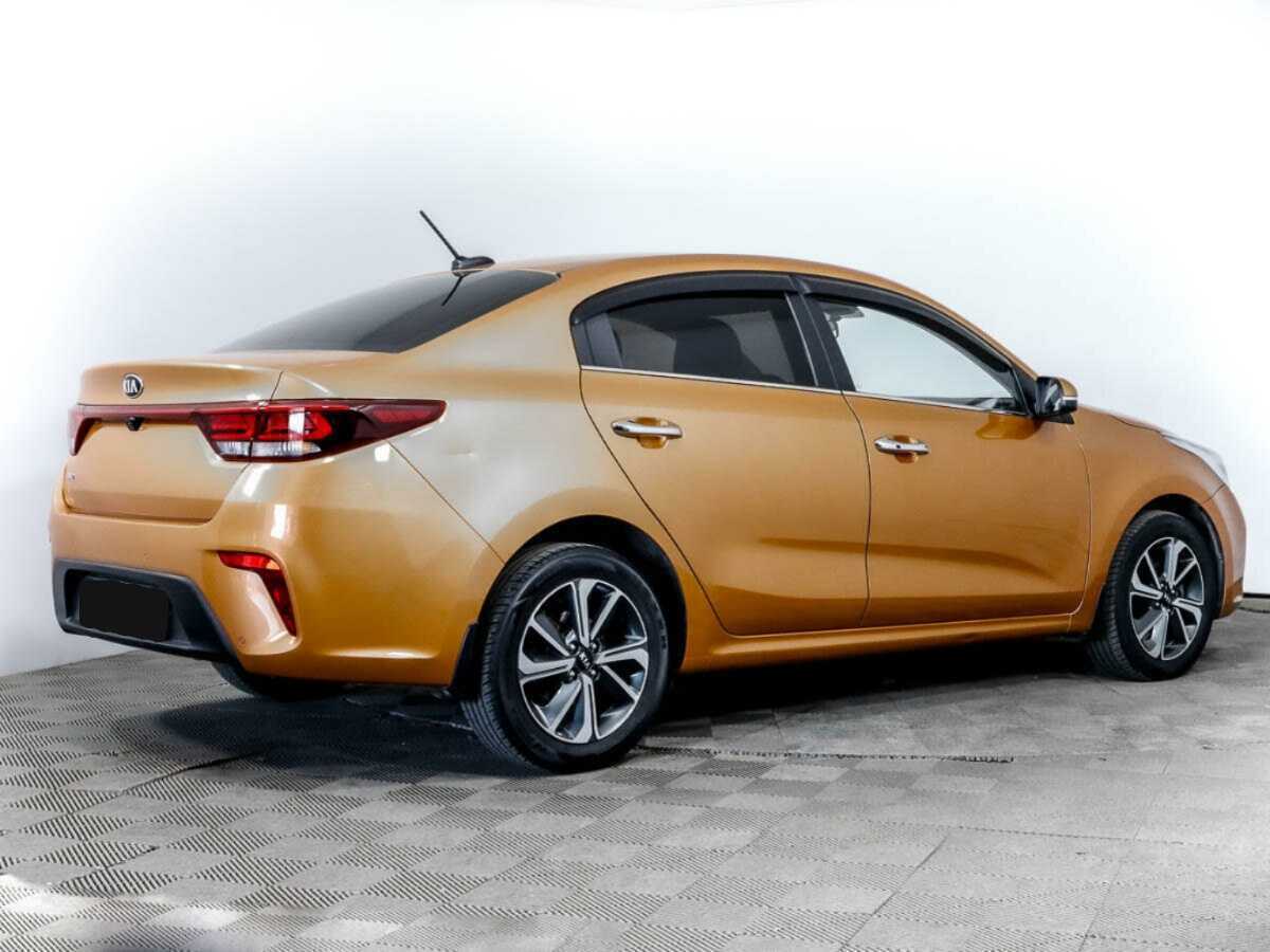 Б/У Киа Рио 2017 года. Фото: #3