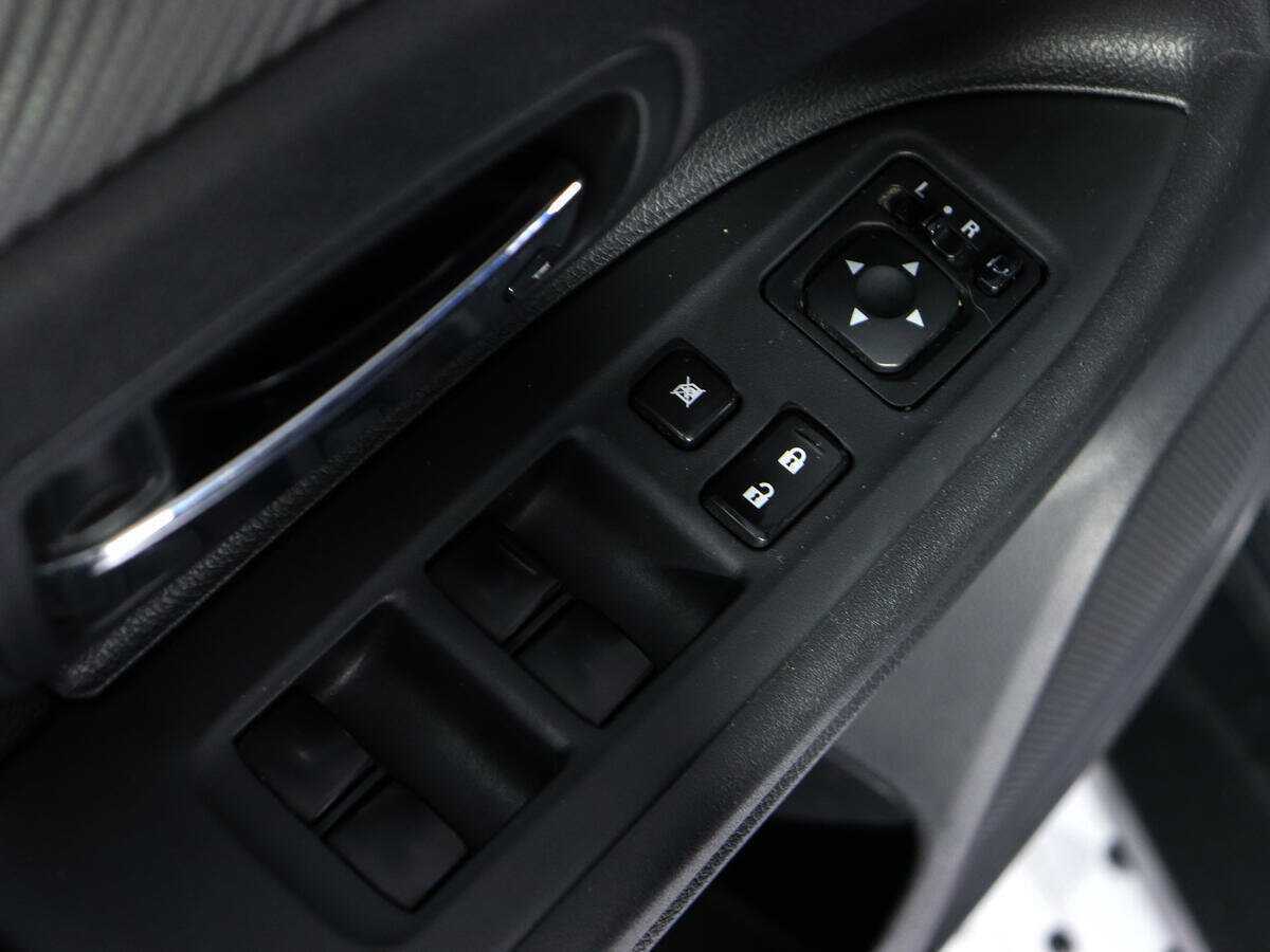 Mitsubishi Outlander 2013 года с пробегом. Фото: #15