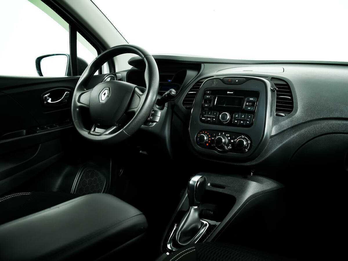 Б/У Рено Каптюр 2018 года. Фото: #8