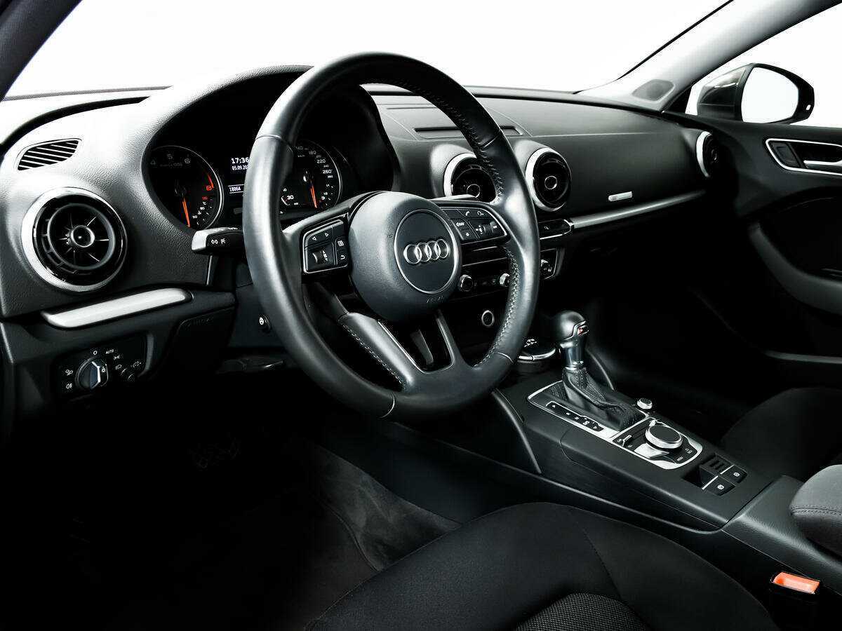 Audi A3 2016 года с пробегом. Фото: #12