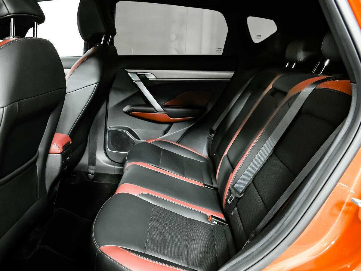 Б/У Джили Кулрэй 2022 года. Фото: #11