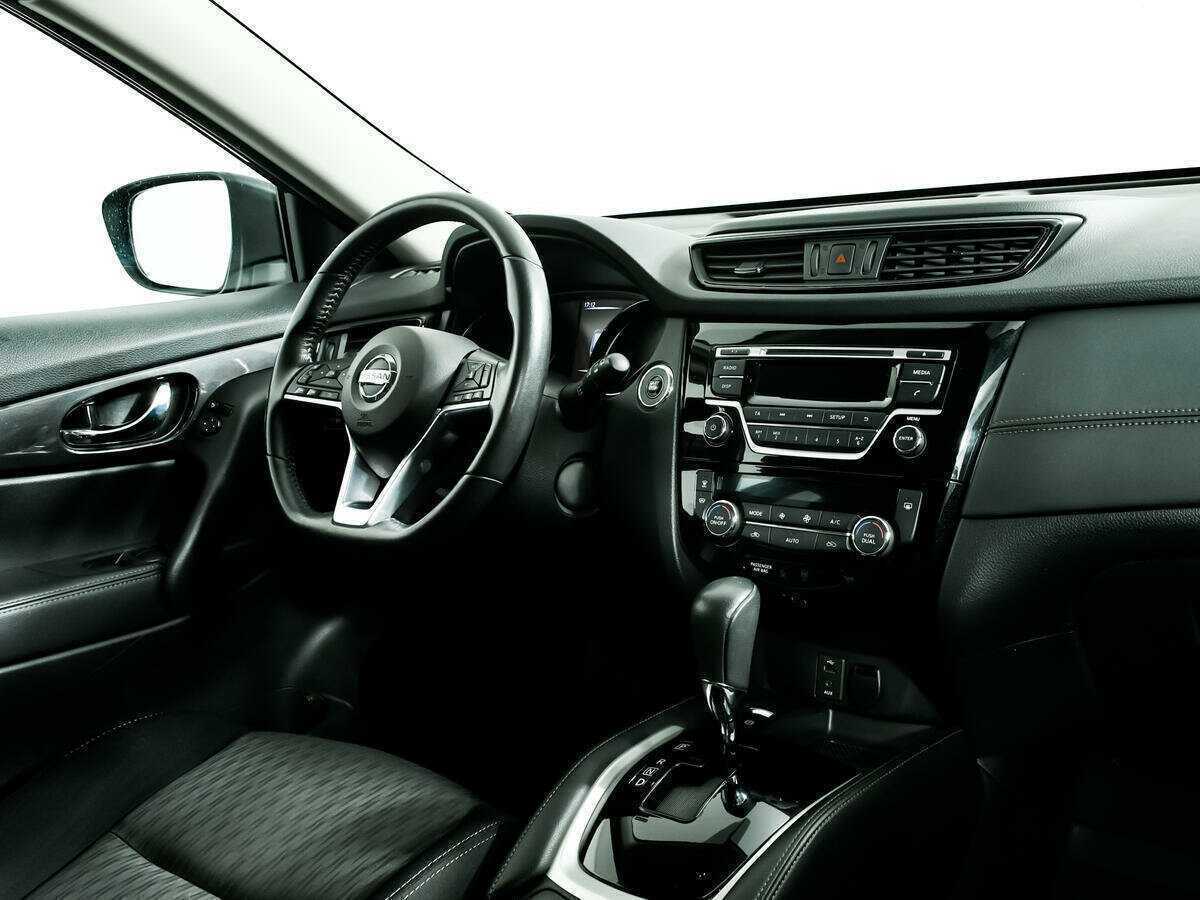 Б/У Ниссан Икс-Трейл 2019 года. Фото: #8