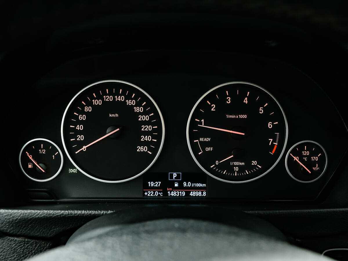 BMW 3 серии 2013 года с пробегом. Фото: #9