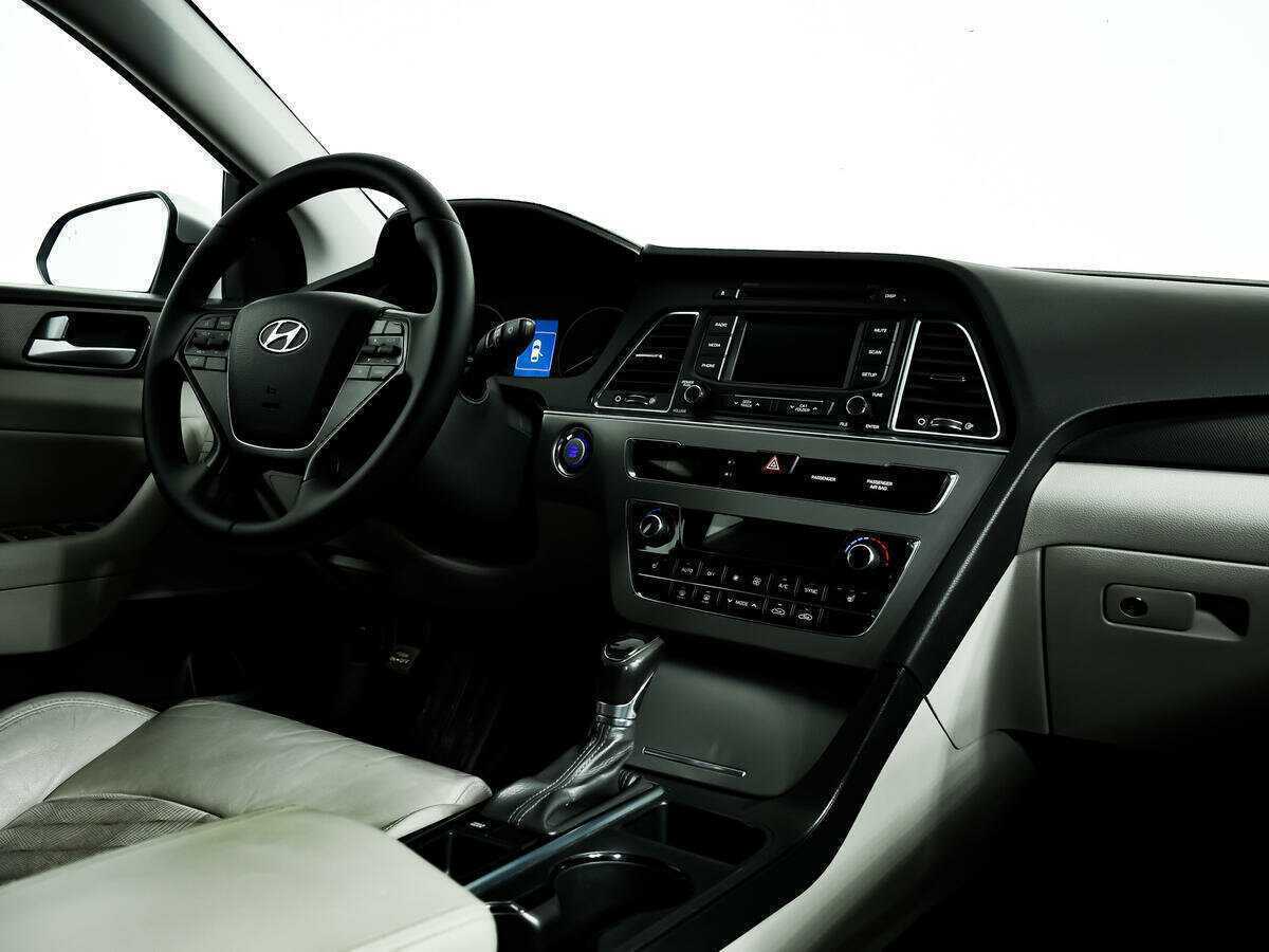 Б/У Хендай Соната 2014 года. Фото: #8