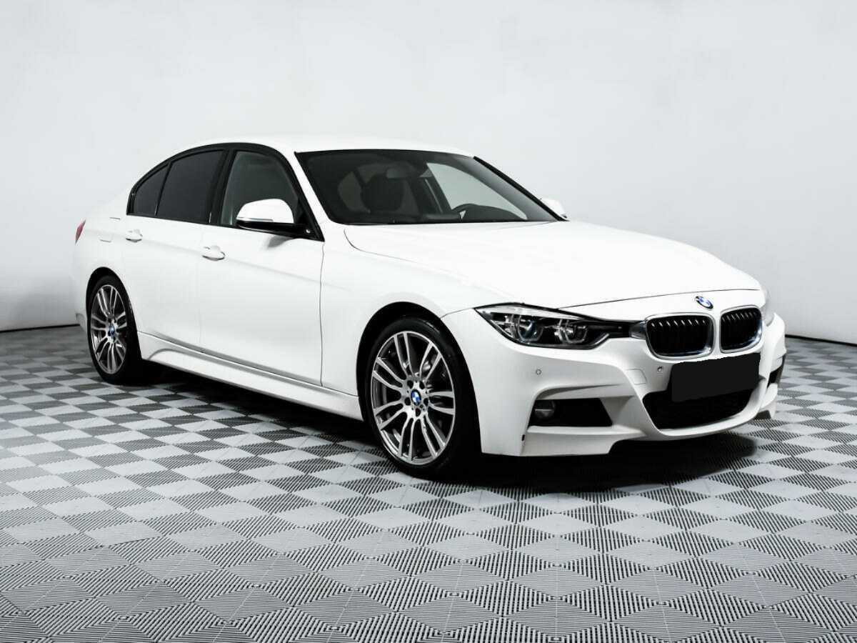 BMW 3 серии 2018 года с пробегом. Фото: #2