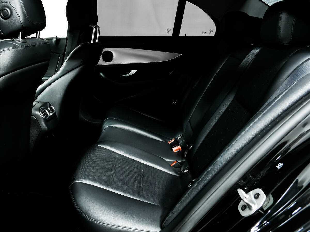 Mercedes-Benz E-Класс 2019 года с пробегом. Фото: #11