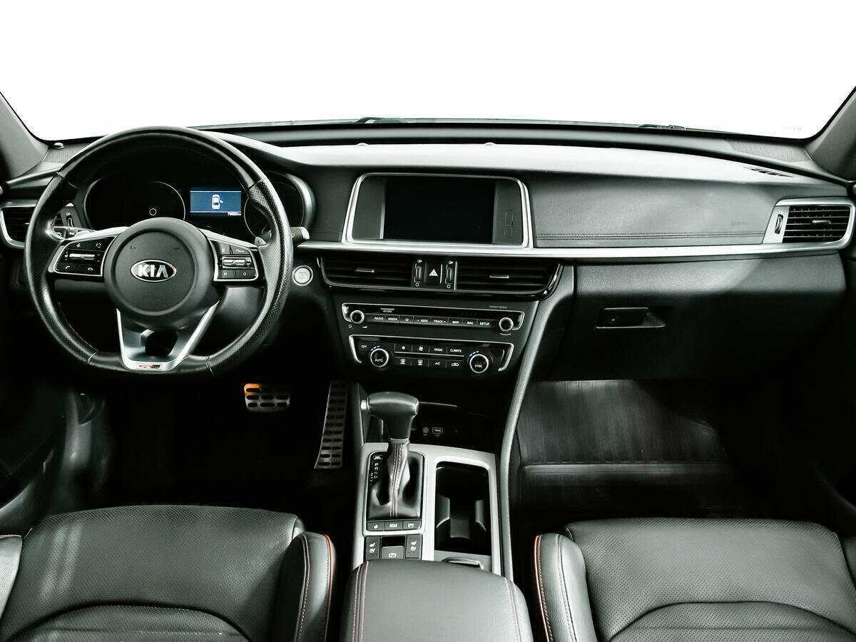 Б/У Киа Оптима 2018 года. Фото: #8