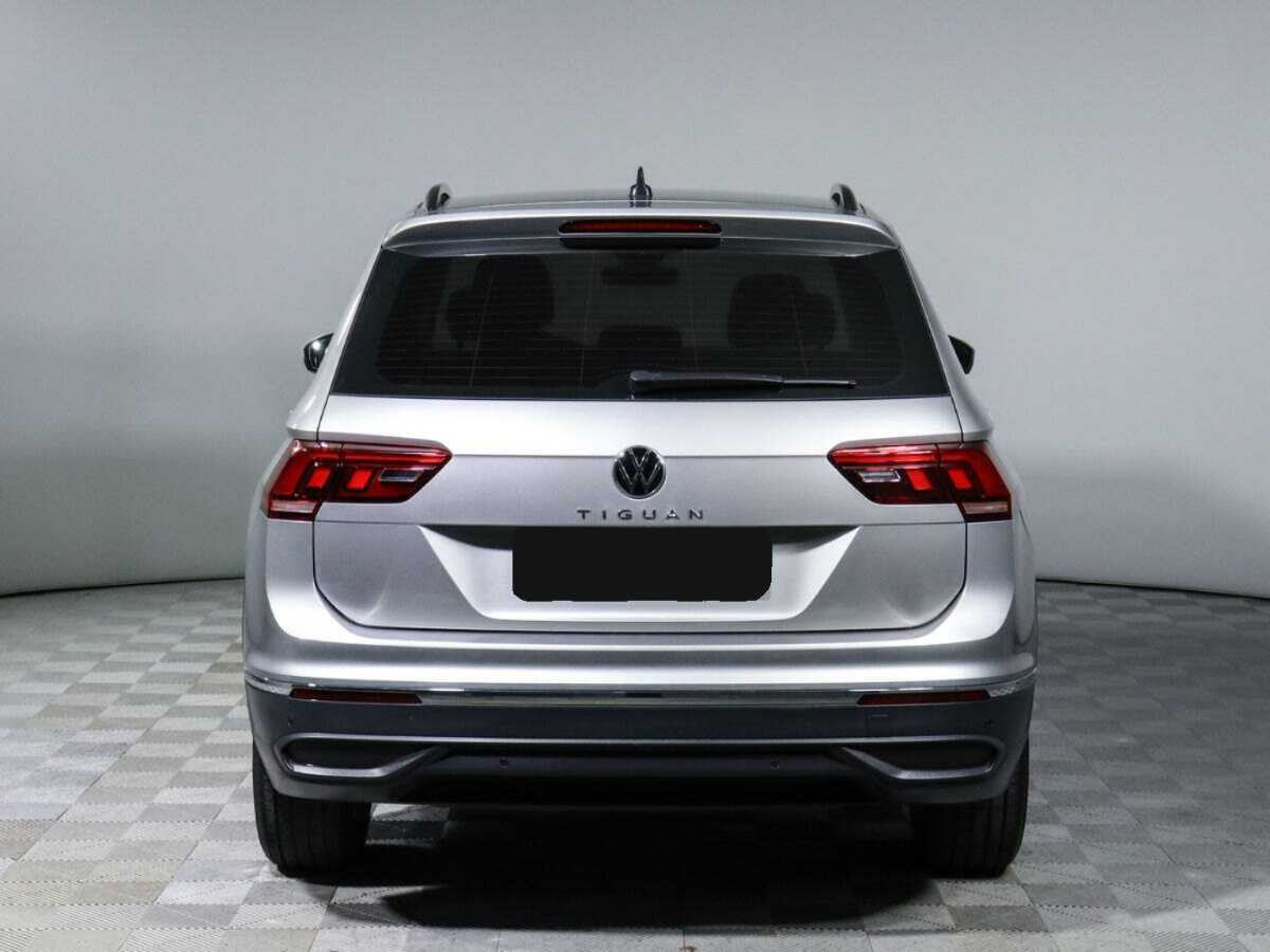 Volkswagen Tiguan 2021 года с пробегом. Фото: #3