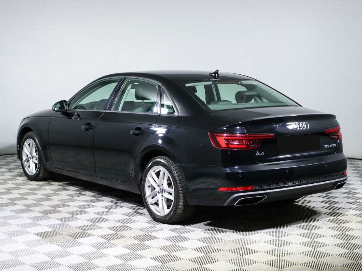 Audi A4 2018 года с пробегом. Фото: #5