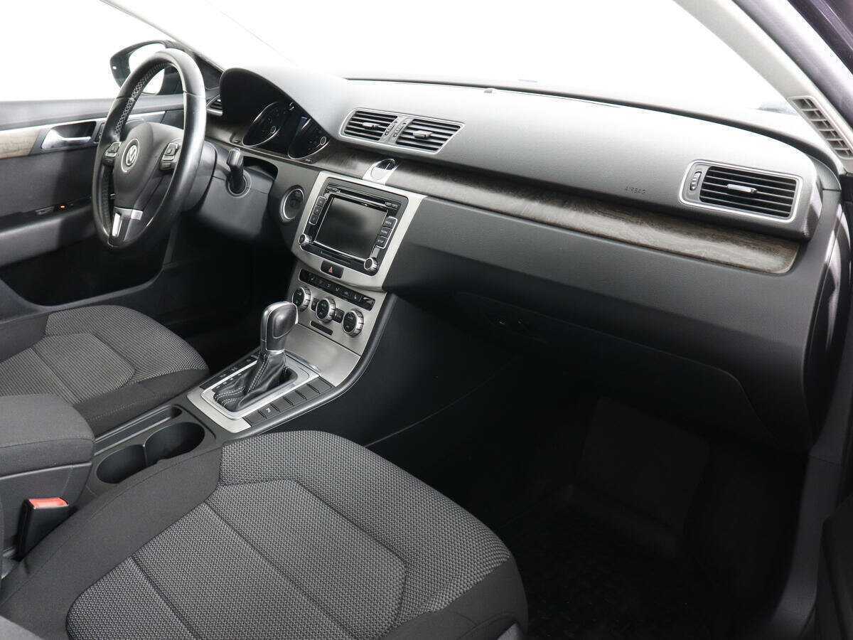 Volkswagen Passat 2014 года с пробегом. Фото: #9