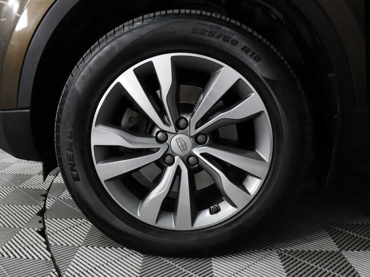 Geely Atlas 2020 года с пробегом. Фото: #8