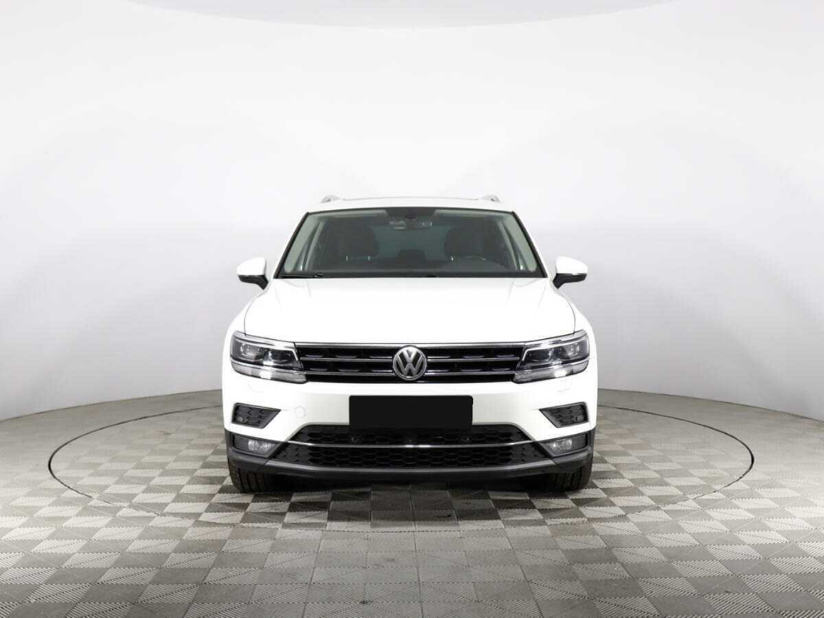 Volkswagen Tiguan 2018 года с пробегом. Фото: #1