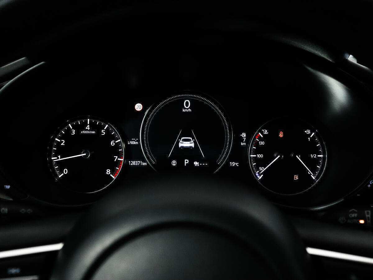 Б/У Мазда 3 2019 года. Фото: #15