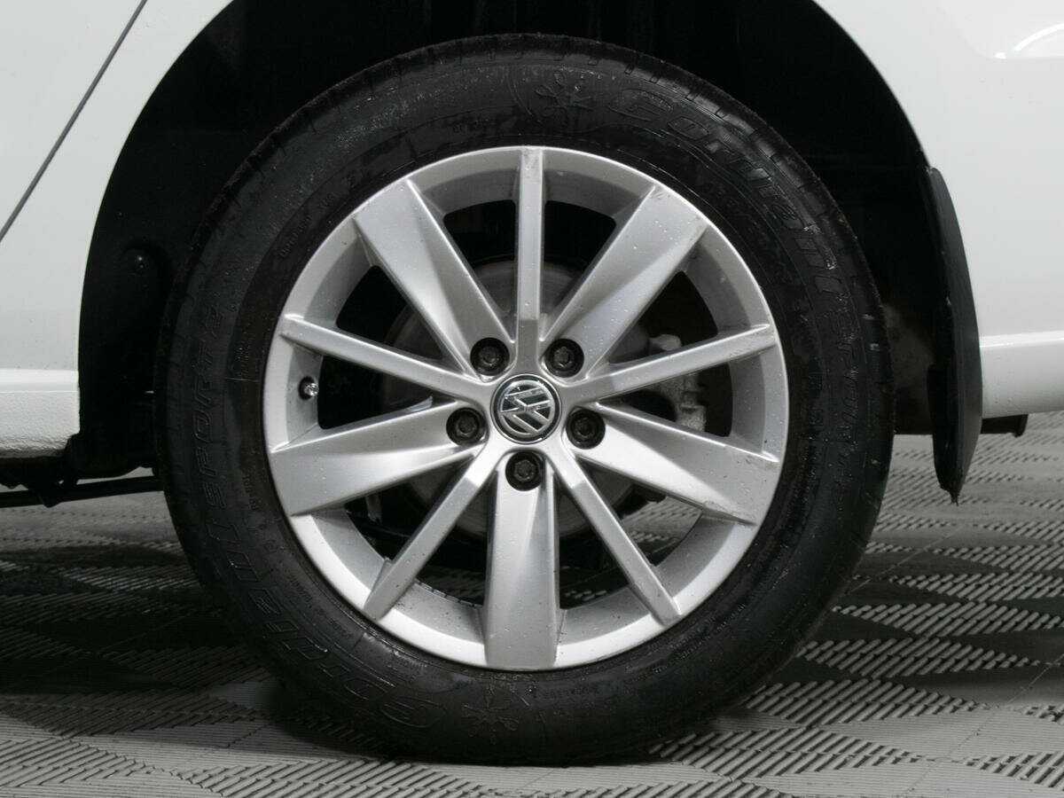 Б/У Фольксваген Поло 2019 года. Фото: #15