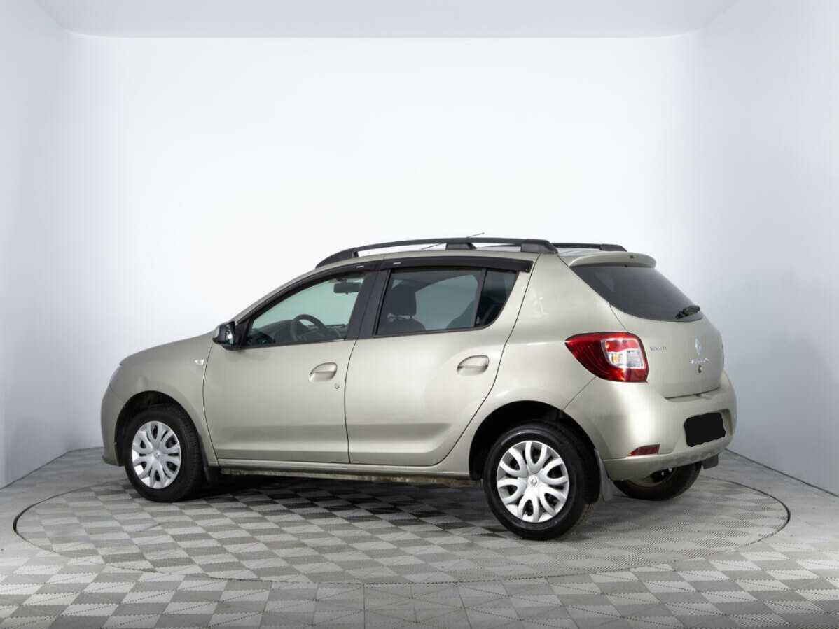 Renault Sandero 2015 года с пробегом. Фото: #6