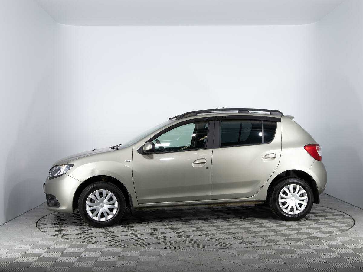 Renault Sandero 2015 года с пробегом. Фото: #7