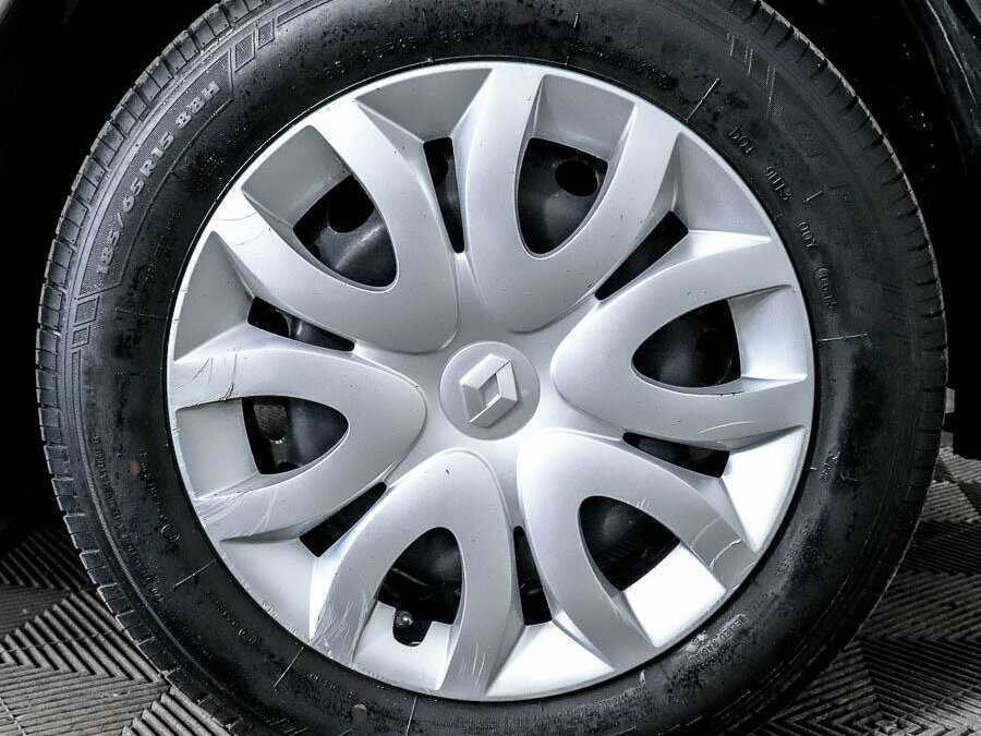 Renault Sandero 2015 года с пробегом. Фото: #16