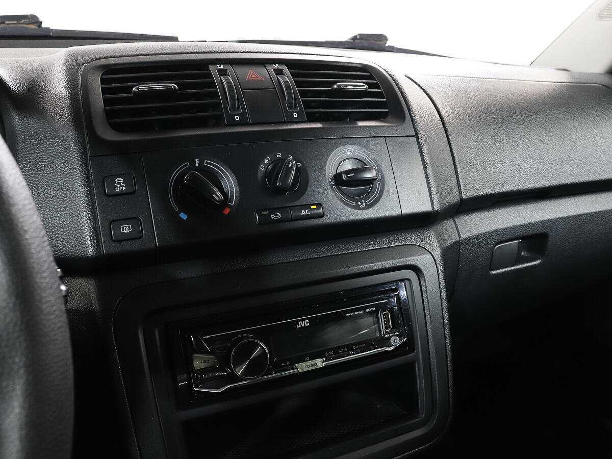 Skoda Fabia 2012 года с пробегом. Фото: #15