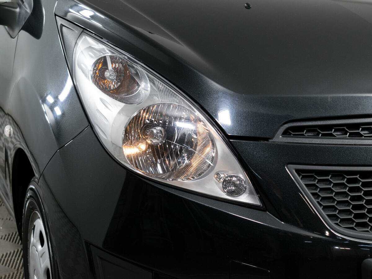 Б/У Шевроле Спарк 2013 года. Фото: #17