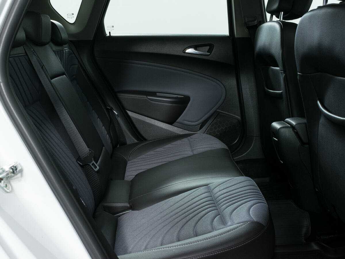 Б/У Опель Астра 2013 года. Фото: #10