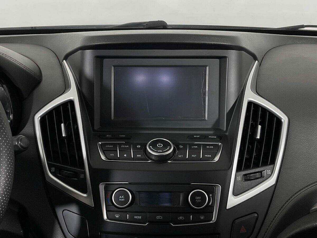 Б/У Дунфэн АИКС7 2017 года. Фото: #11