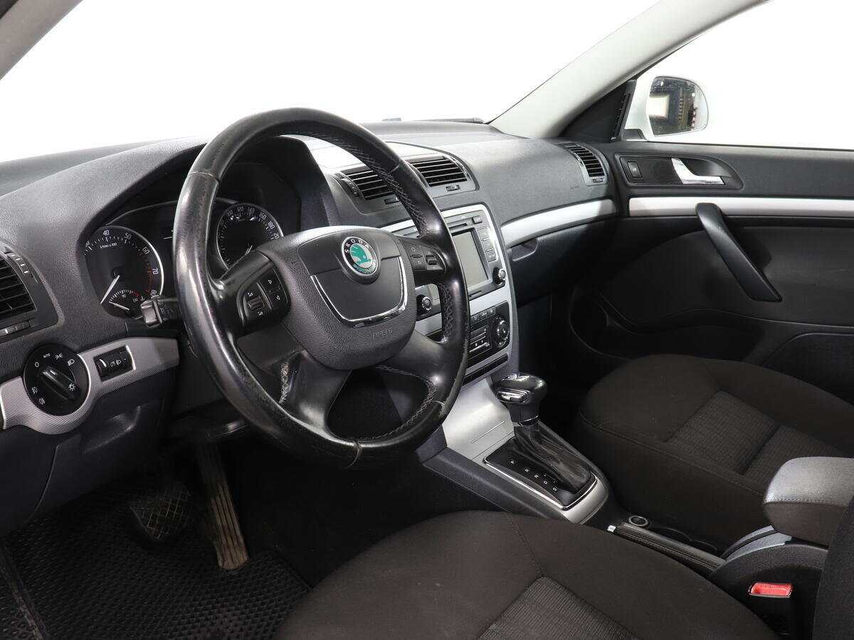 Skoda Octavia 2013 года с пробегом. Фото: #12