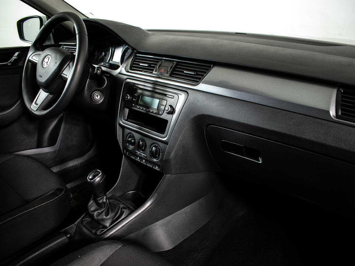 Б/У Шкода Рапид 2014 года. Фото: #7