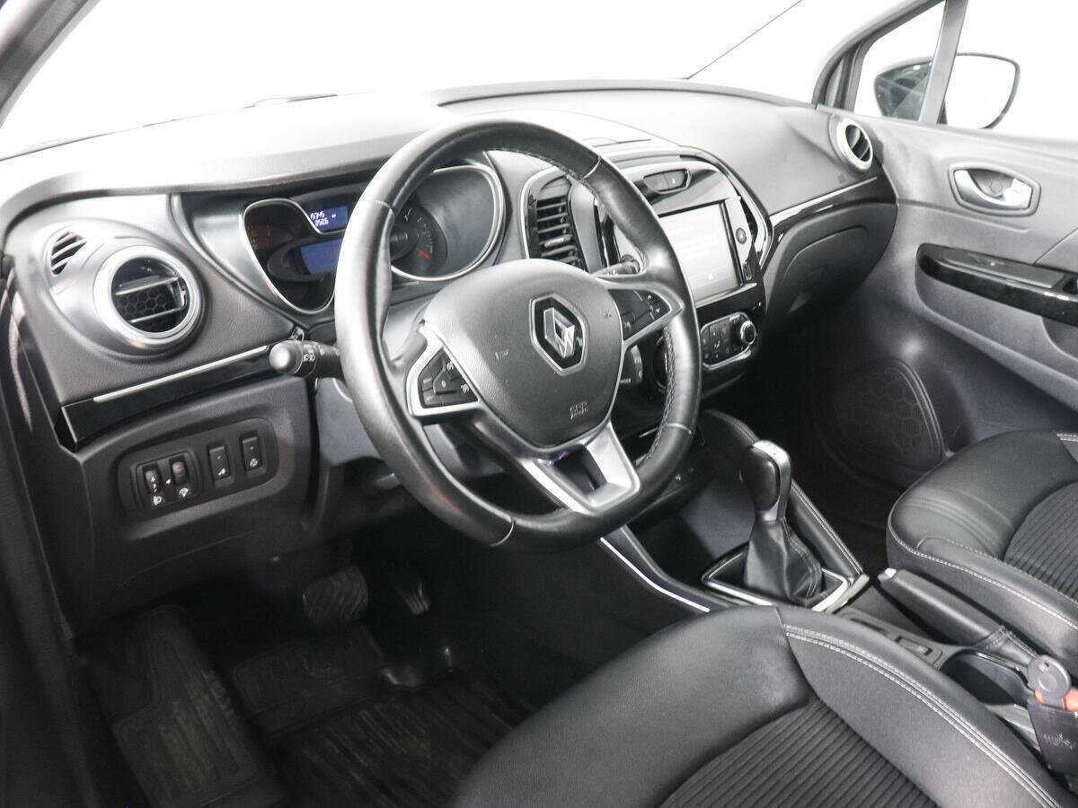 Renault Kaptur 2020 года с пробегом. Фото: #8