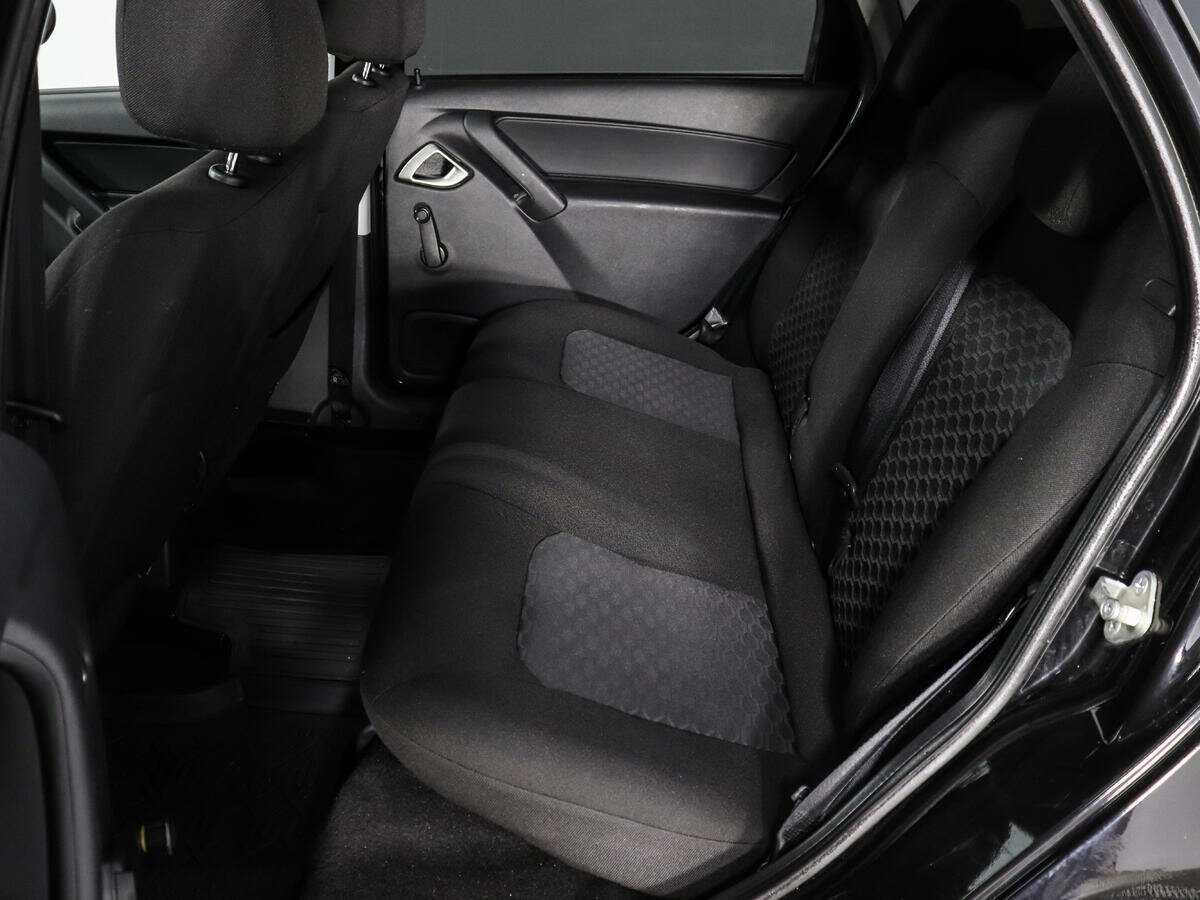 Б/У Лада (ВАЗ) Гранта 2023 года. Фото: #9