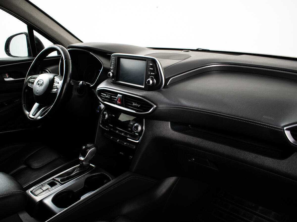 Hyundai Santa Fe 2018 года с пробегом. Фото: #8