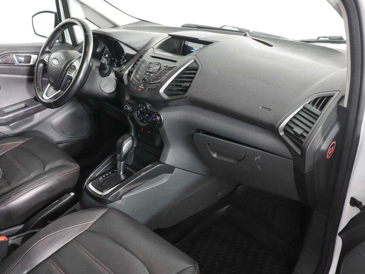 Б/У Форд ЭкоСпорт 2015 года. Фото: #9