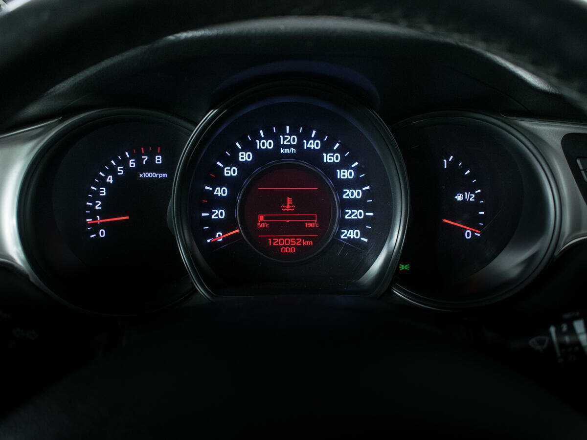 Б/У Киа Сид 2016 года. Фото: #8