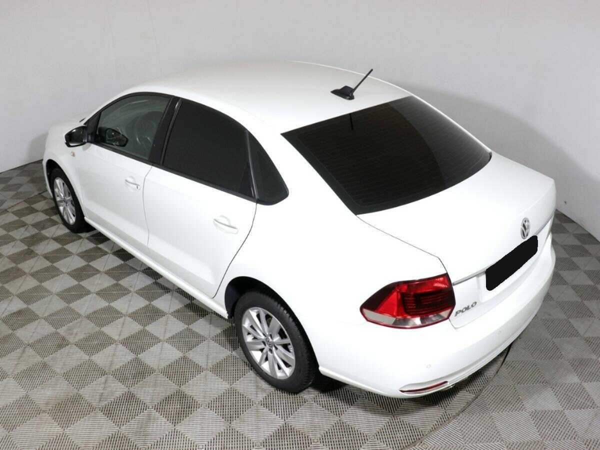 Б/У Фольксваген Поло 2017 года. Фото: #19