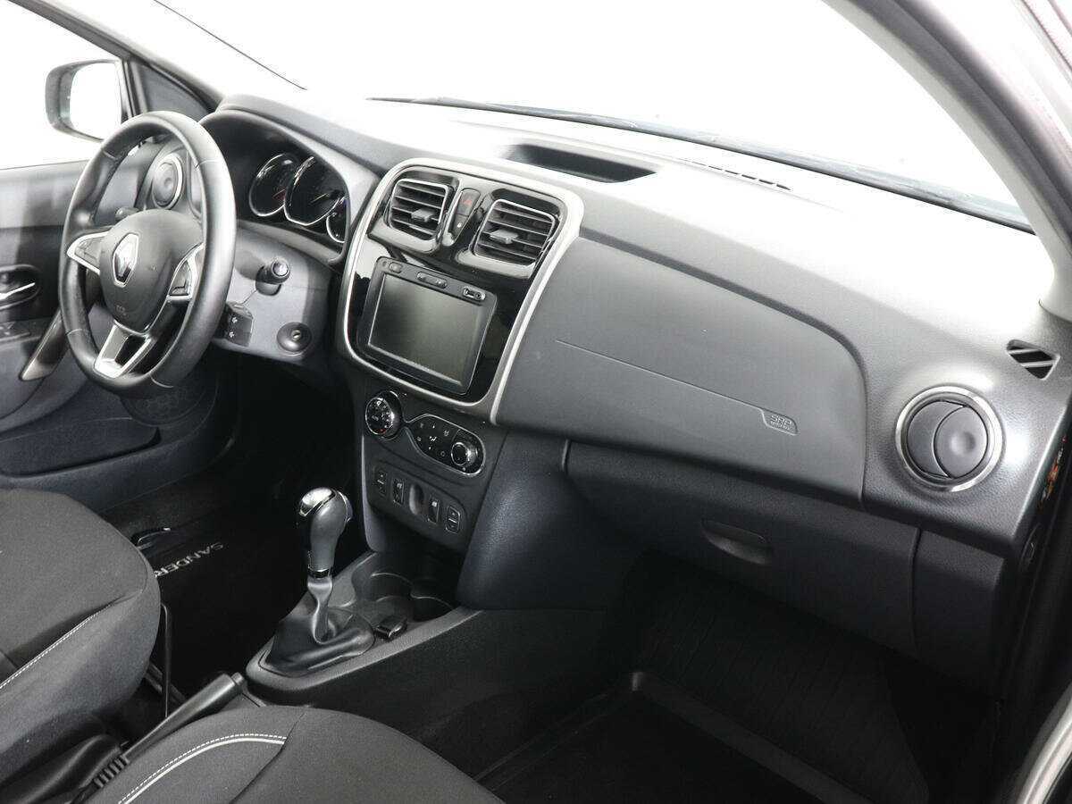 Renault Sandero 2020 года с пробегом. Фото: #6