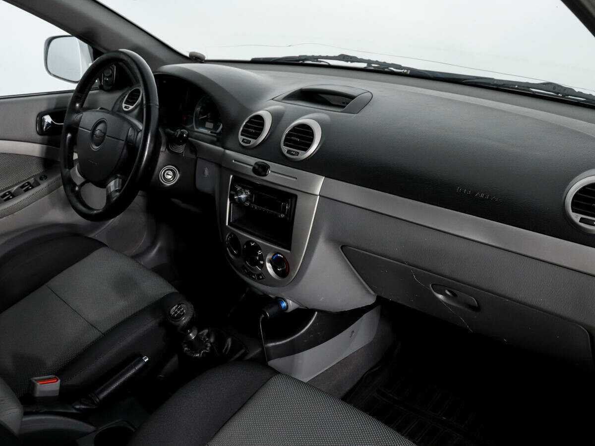 Б/У Шевроле Лачетти 2012 года. Фото: #10